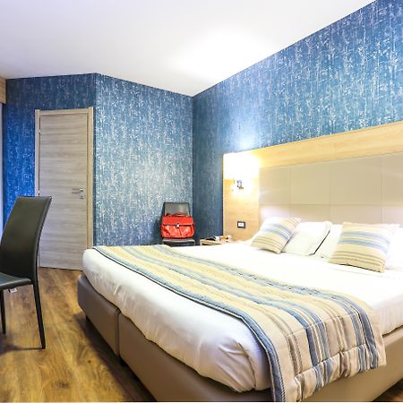 ออลมา ดิ ออลเกโร โฮเต็ล Hotel อาลเกโร ภายนอก รูปภาพ
