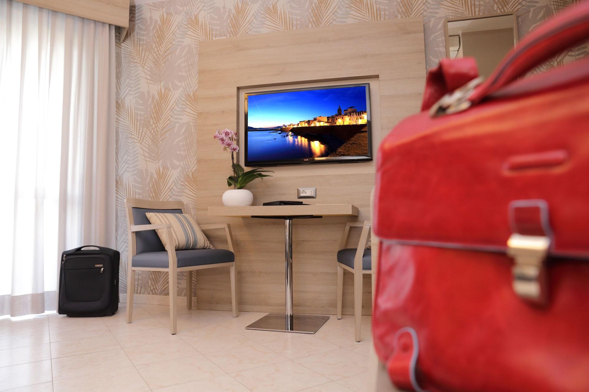 ออลมา ดิ ออลเกโร โฮเต็ล Hotel อาลเกโร ภายนอก รูปภาพ
